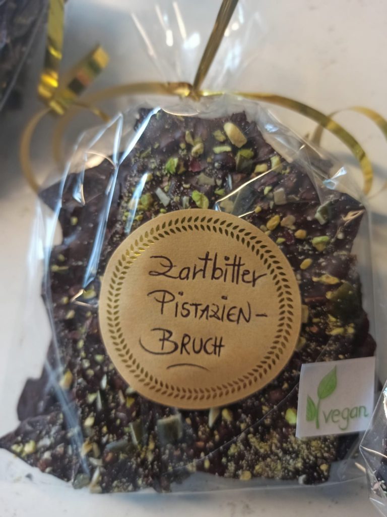 Mein Kräuter Naschwerk Zartbitter Pistazien Schokolade